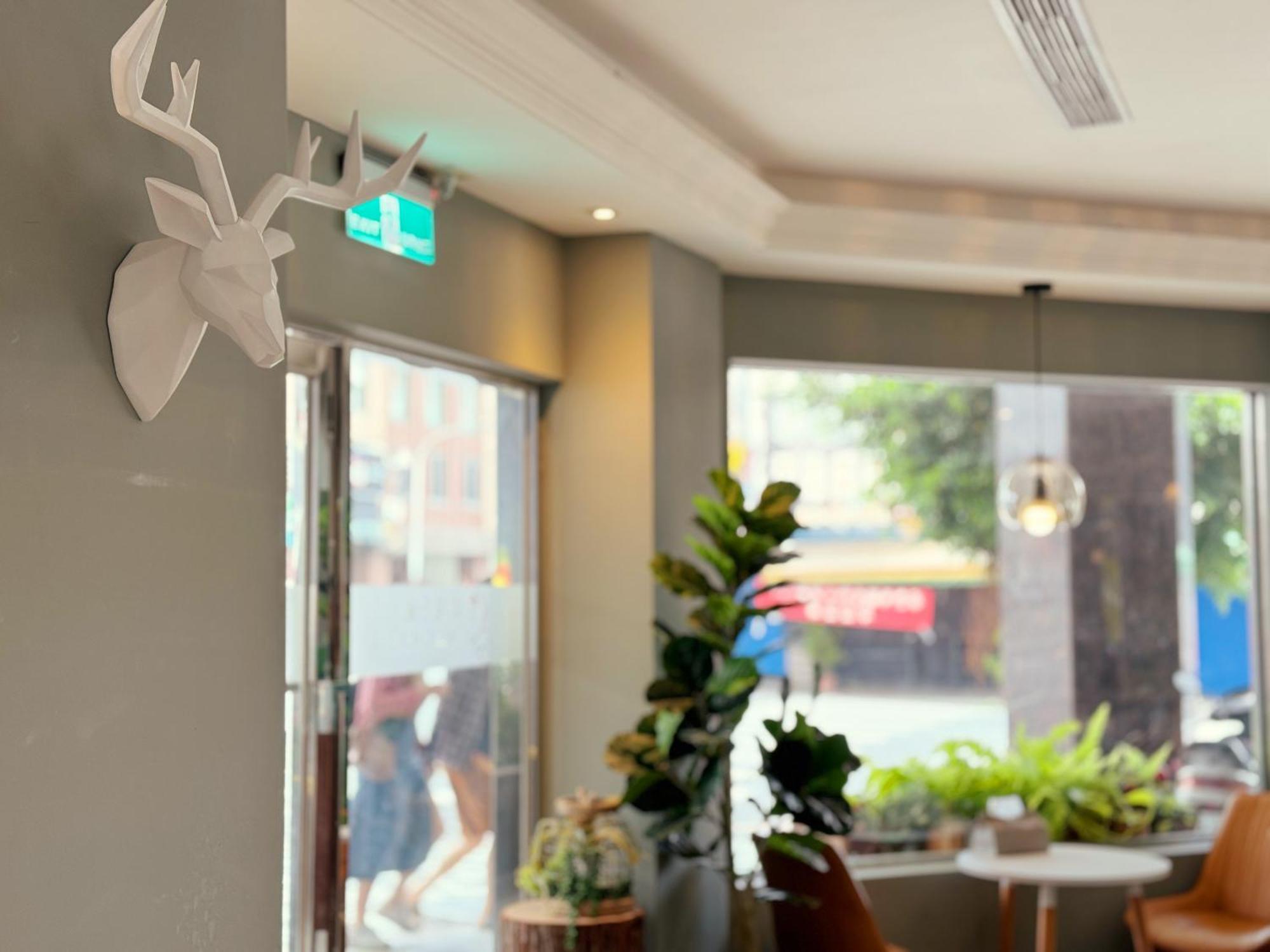 Finders Hotel Hualien Station Bagian luar foto
