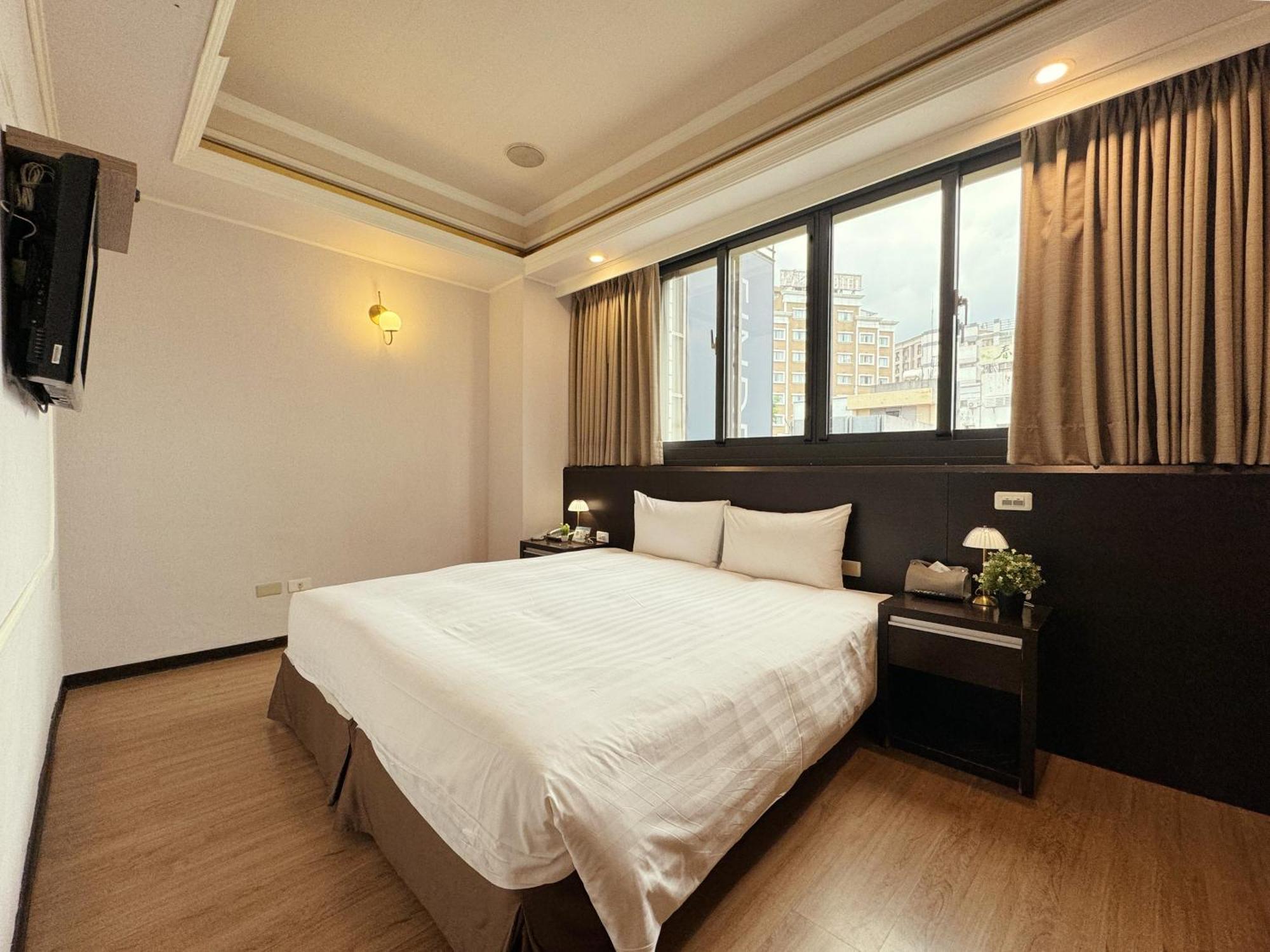 Finders Hotel Hualien Station Bagian luar foto