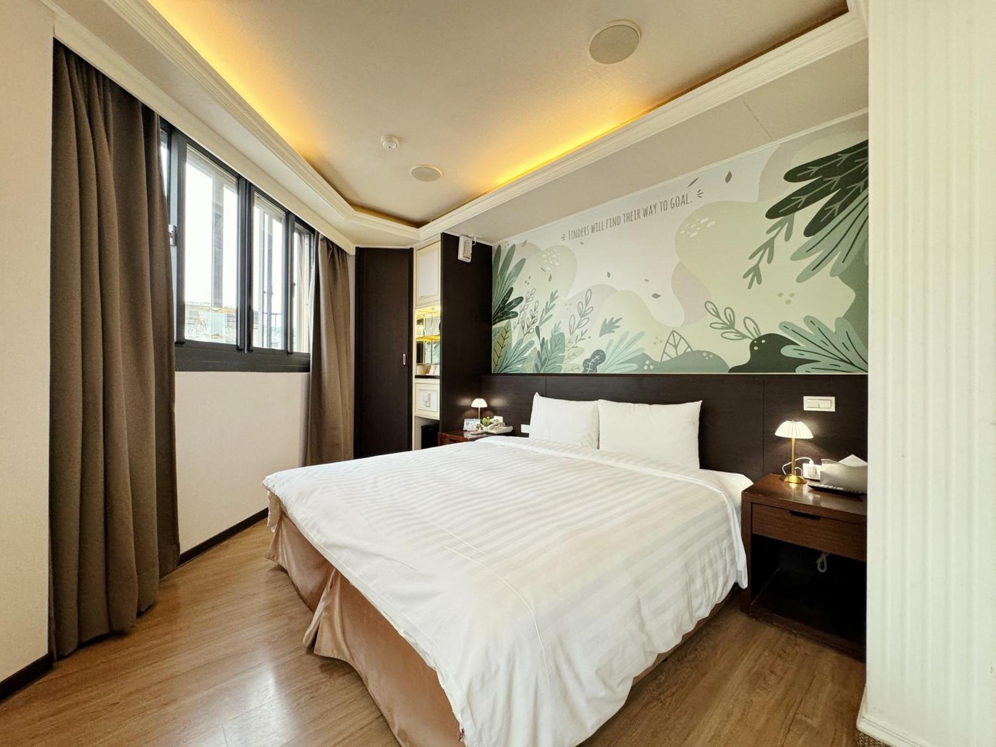 Finders Hotel Hualien Station Bagian luar foto
