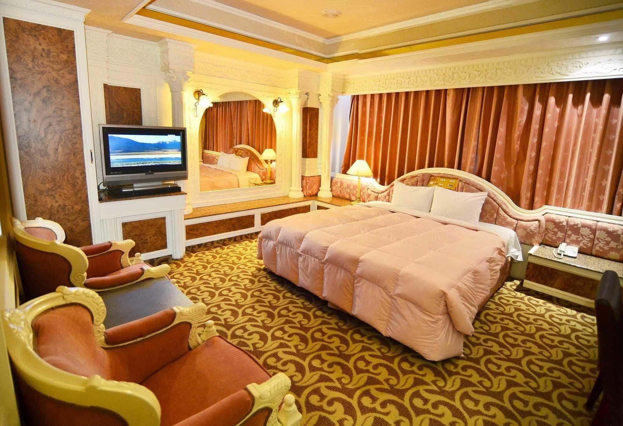 Finders Hotel Hualien Station Bagian luar foto