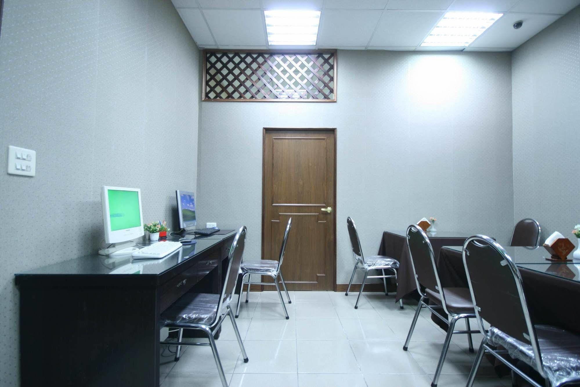 Finders Hotel Hualien Station Bagian luar foto